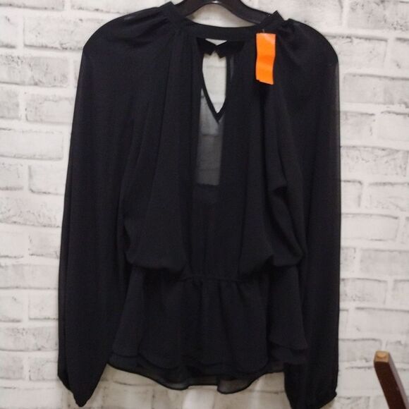 Express top - Picture 1 of 4